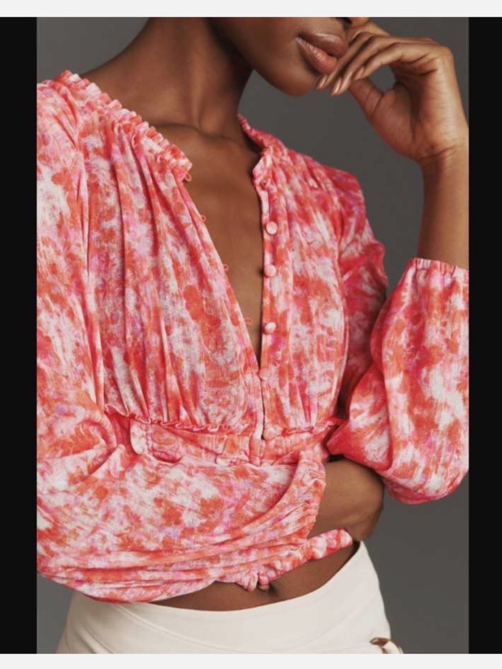 By Anthropologie Long-Sleeve Femme Ruched Crop Top